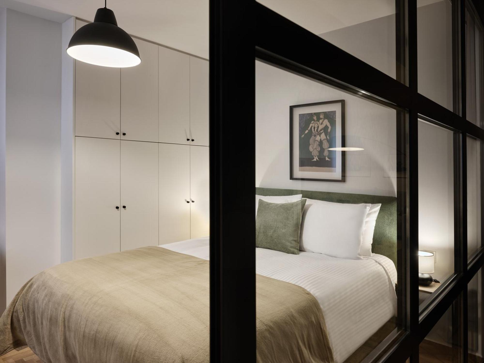 Sunny And Comfy 2bd In Kolonaki Apartment *
