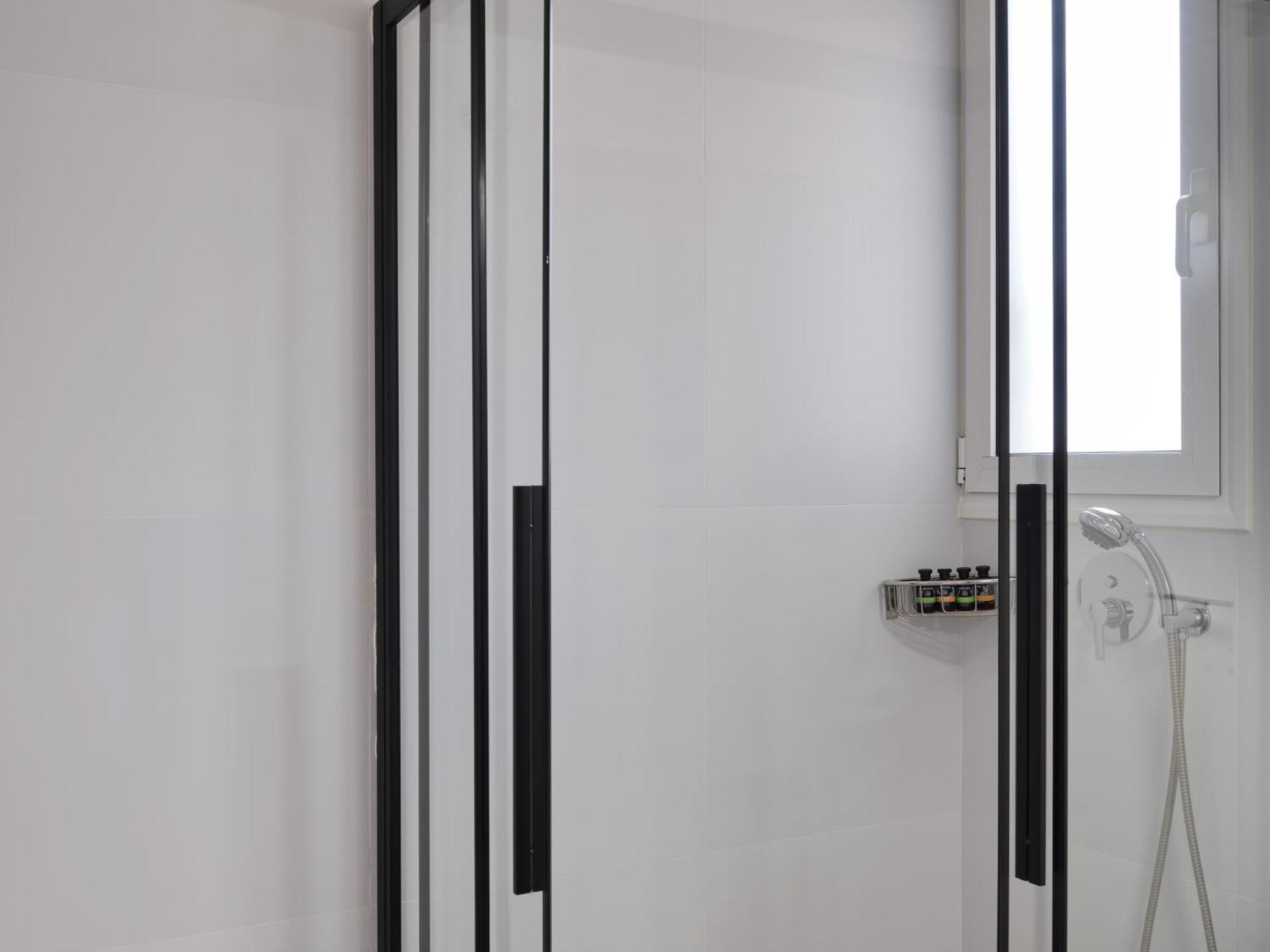 Sunny And Comfy 2bd In Kolonaki Apartment Athens