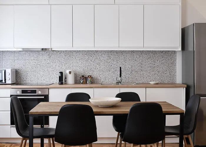 Sunny And Comfy 2Bd Apt In Kolonaki